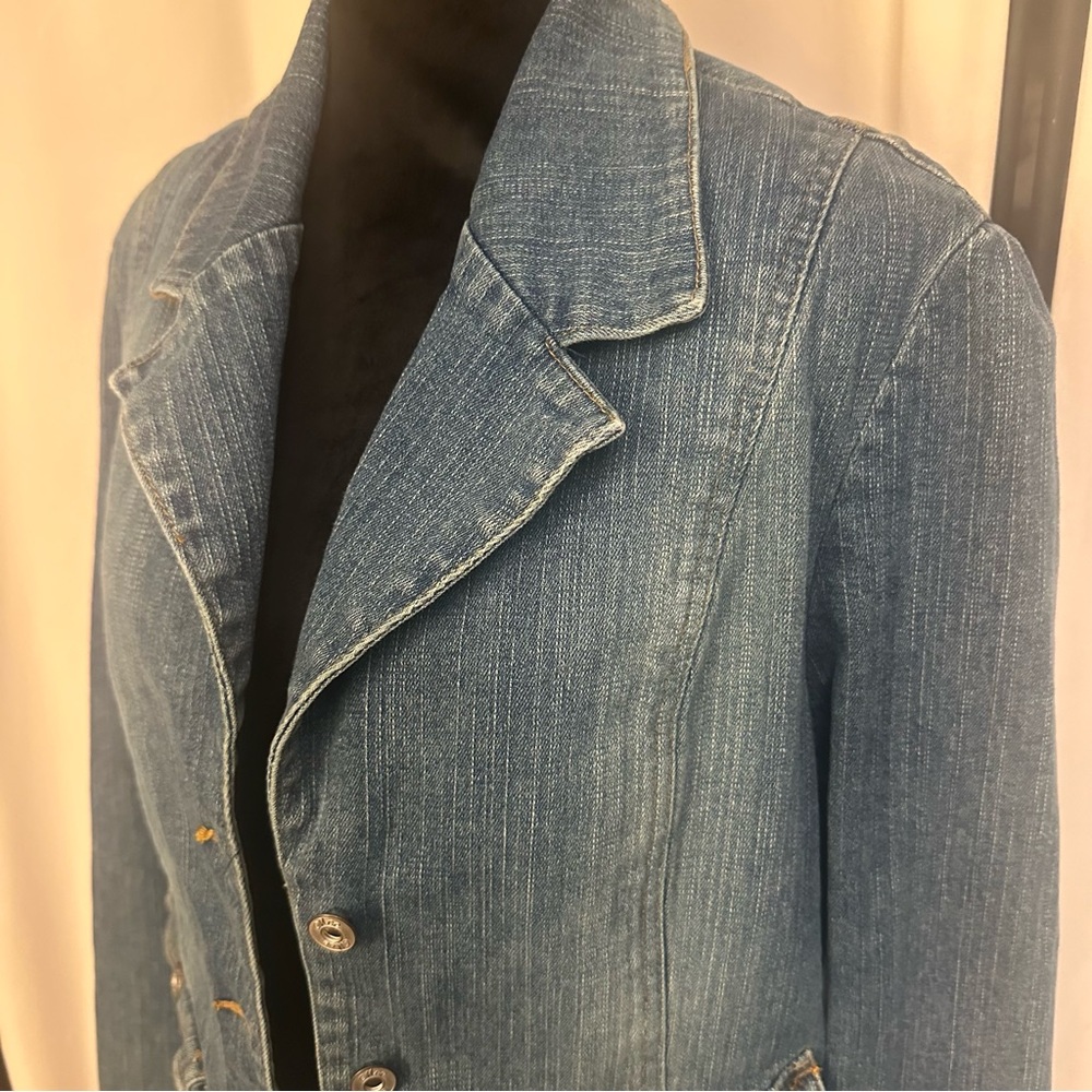 Moe button up denim jacket - Picture 3 of 5
